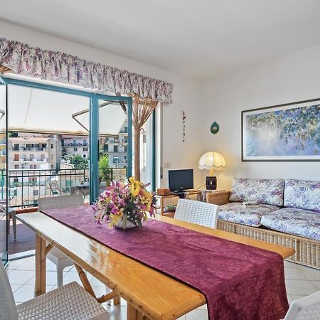 Taormina Comfortable Apartment With Terrace Ngoại thất bức ảnh
